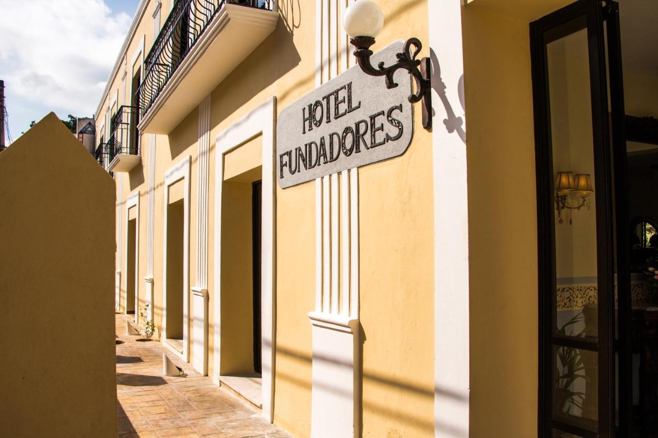 Hotel Fundadores Valladolid  Exterior foto